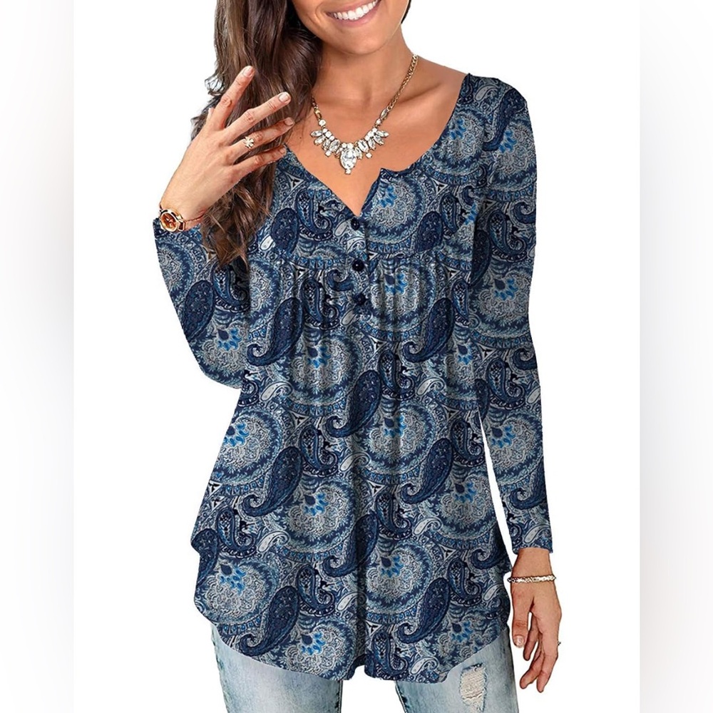 A. Jesdani Blue and White Floral Paisley Y2K Print Long Sleeve Tunic Top Size M